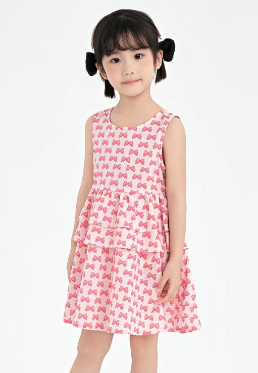小猪班纳PEPCOKIDS夏日裙装 解锁女孩快乐密码