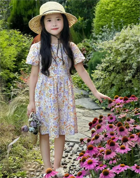 ELANDKIDS夏季连衣裙 清新甜美 元气女孩必备