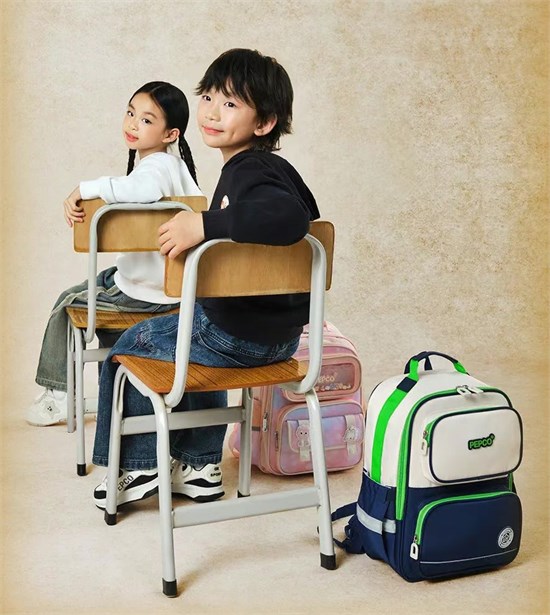 小猪班纳PEPCOKIDS 轻装启程 守护每一份向未来奔跑的勇气