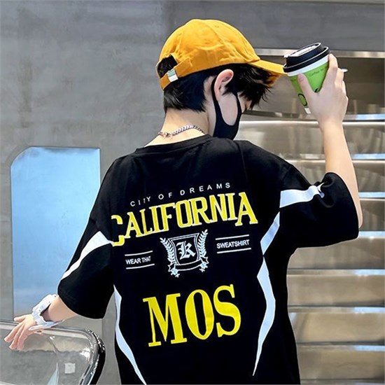叮当猫男童潮搭 跑跳自在的潮酷范