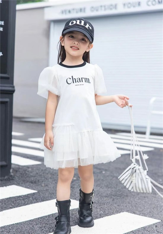 淘气贝贝夏季新品 清爽白色系 解锁孩童的自在夏日