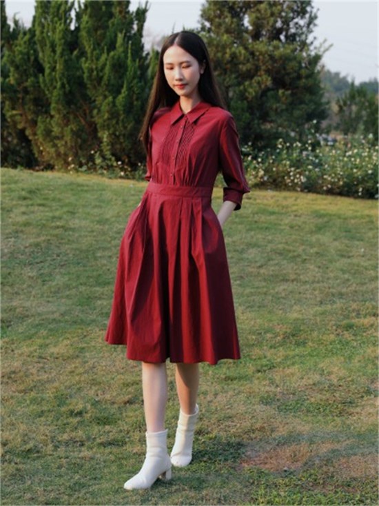 荣子女装｜以布为笺，写就东方女性的诗意栖居