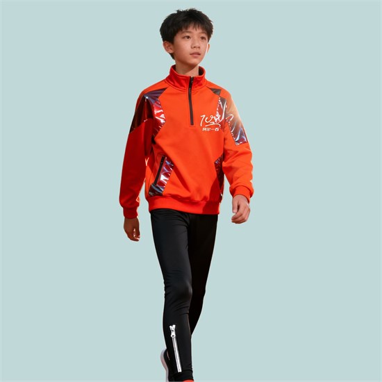 阿尔一百r100青少年运动套装：让每一次运动，都成为阳光的绽放