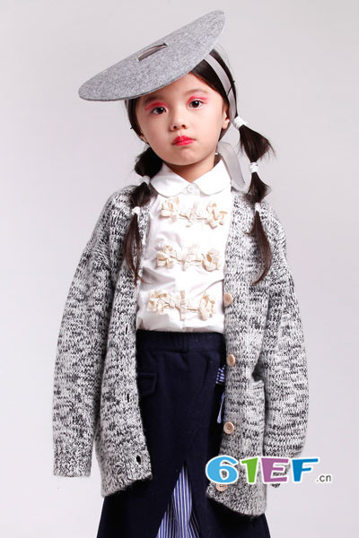 童装品牌2017年秋冬韩版中长款针织开衫