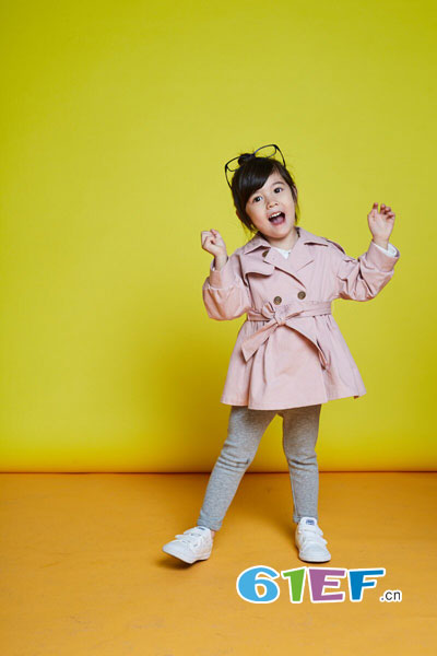 IKAMILLER艾卡米勒童装品牌2017年秋冬时尚甜美女外套