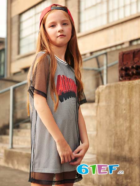 IKAMILLER艾卡米勒童装品牌2018春夏休闲圆领网沙假两件短袖上衣