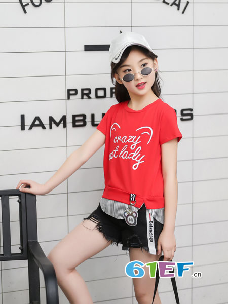 童装品牌2018春夏红色白字母圆领短袖棉质t恤