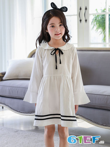凯芭比童装品牌2018春夏韩版女童学院风连衣裙儿童喇叭袖童裙包邮可爱女