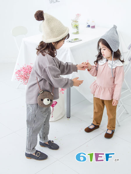 安米莉AMILRIS童装品牌2018秋冬长袖套装韩版可爱女童两件套