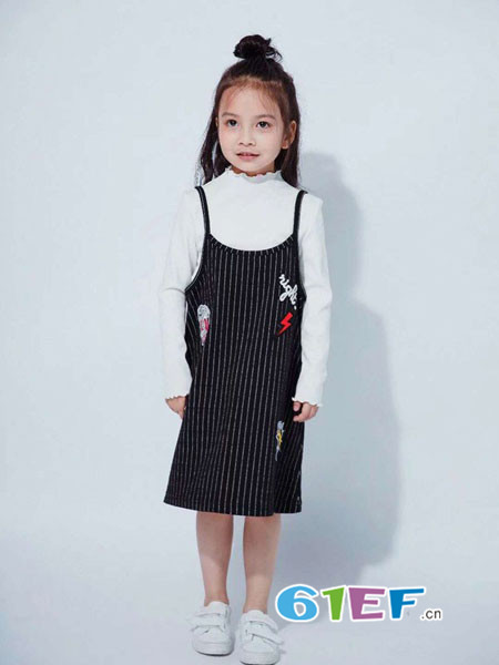 mini petrel童装品牌2018秋冬裙子两件套