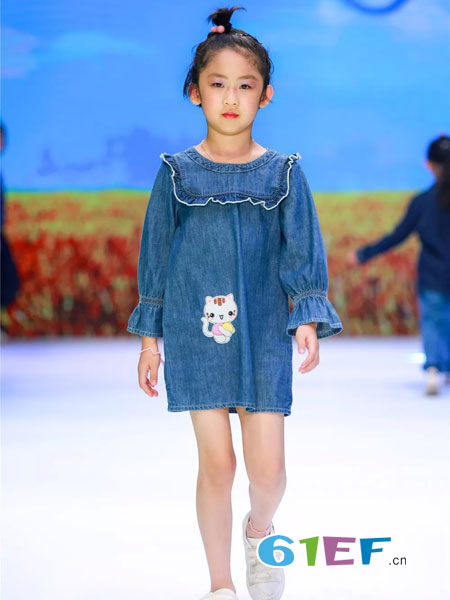 童装品牌2019春夏女童牛仔连衣裙新款韩版洋气公主裙