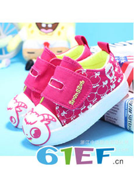 童鞋品牌粉色图案帆布鞋
