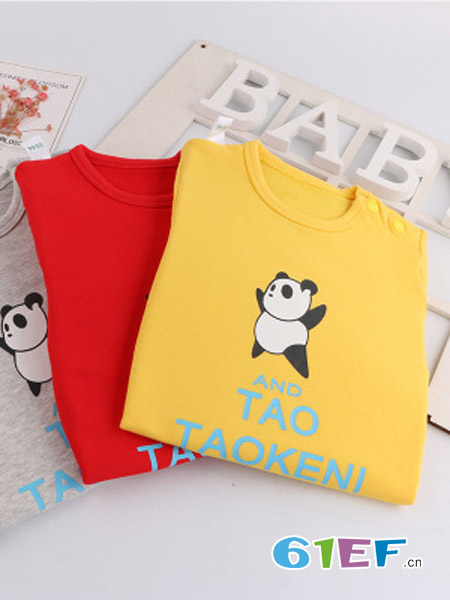 淘可妮童装品牌熊猫连体衣