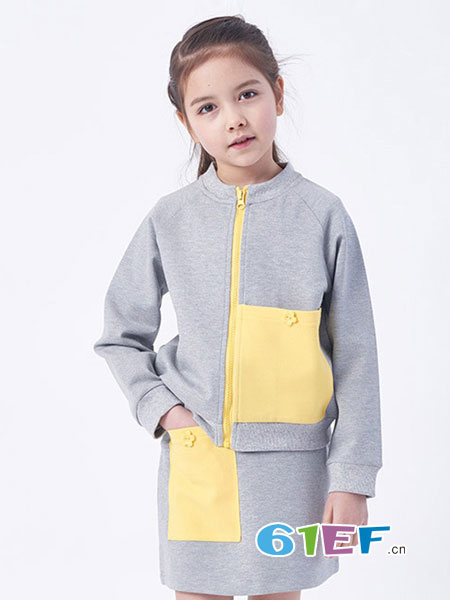 伊佳林IKALI童装品牌2018春夏新品大口袋全棉黄色前开卫衣