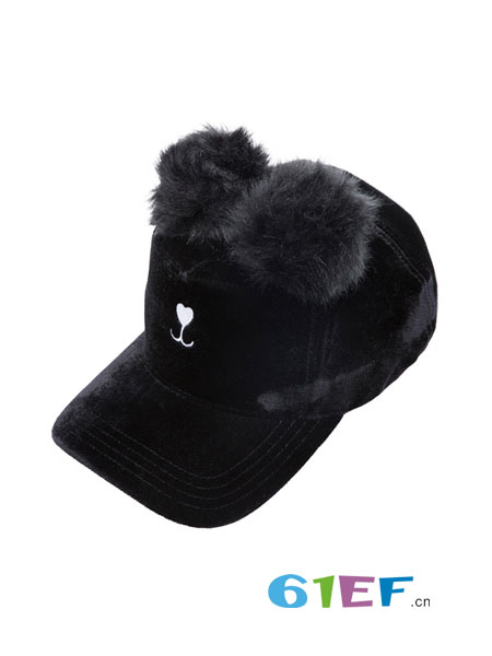 品牌2018秋冬黑色毛绒球帽子
