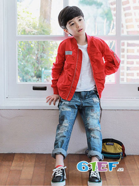 Dooli童装品牌2018秋冬儿童运动棒球服外套大童时尚潮流大红色夹克