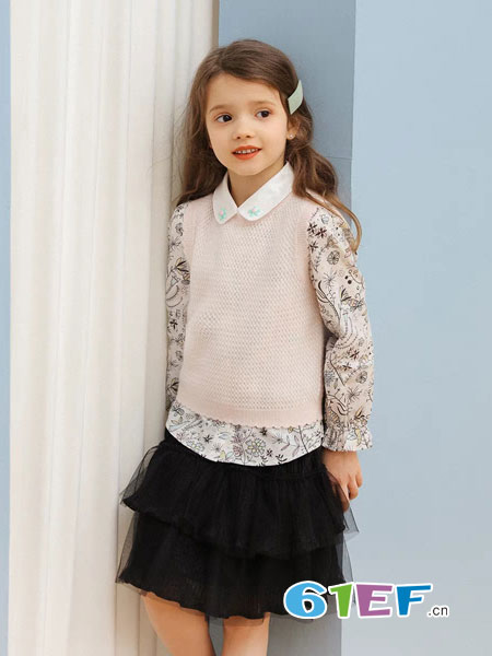 童装品牌2019春季时髦套装洋气春装学院风两件套针织衫