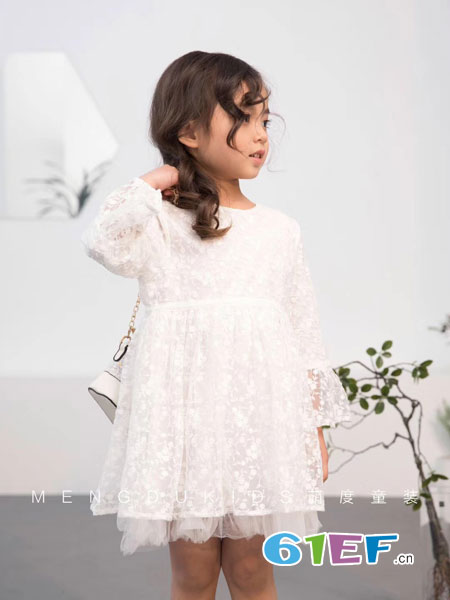 萌度童装品牌2019春夏蕾丝白色中长娃娃裙