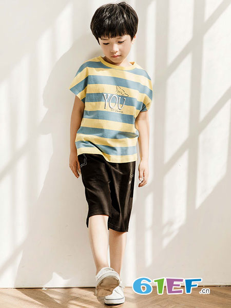 海贝童装童装品牌2019春夏男童 全棉彩条短袖圆领T恤