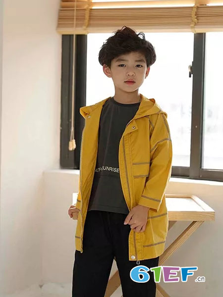 爱蕾尔童装品牌2019春季新款韩版个性帅气潮