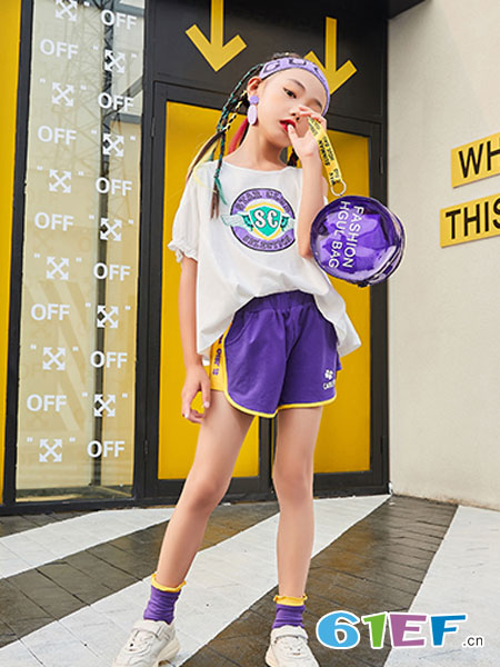 卡儿菲特童装品牌2019春夏时尚晕染人物拼色小字母宽松短袖T恤
