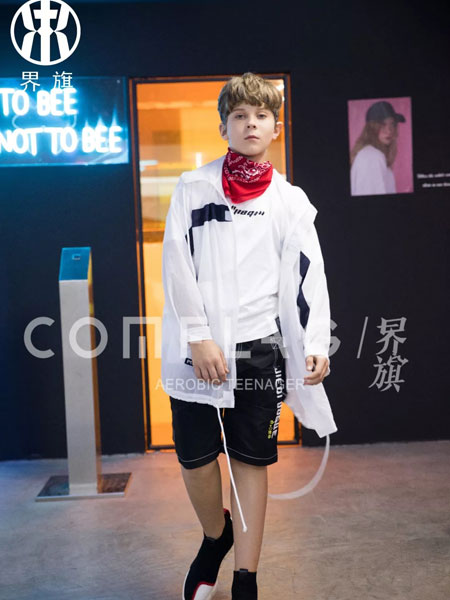 MANGO KIDS童装品牌2019春夏时尚印花梭织轻薄风衣夹克