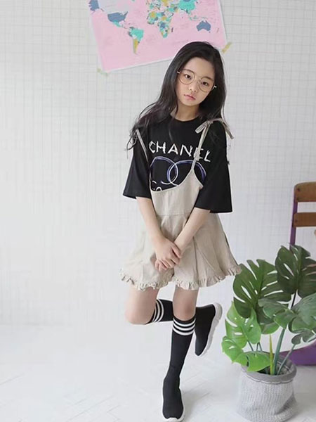 童装品牌2019春夏格子高档刺绣雪纺连衣裙