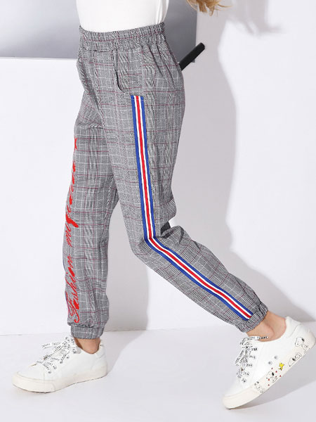 米奇丁当童装品牌2019春夏复古格纹运动长裤