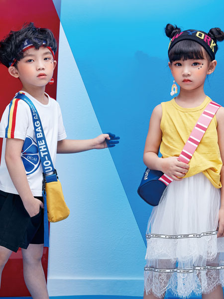童装品牌2019春夏女童短袖t恤两色刺绣休闲宽松儿童T恤