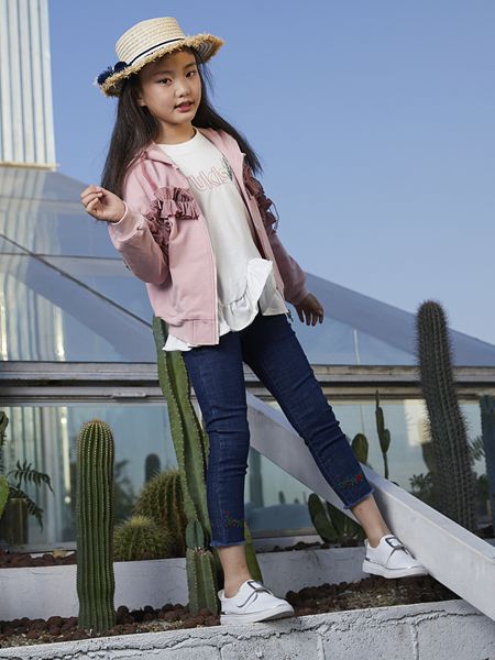 YukiSo童装品牌2019春夏短款长袖棒球服百搭显瘦夹克短外套