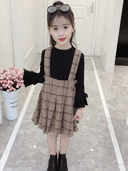 布E乐童童装品牌2019秋冬时髦套裙大童洋气背带裙两件套