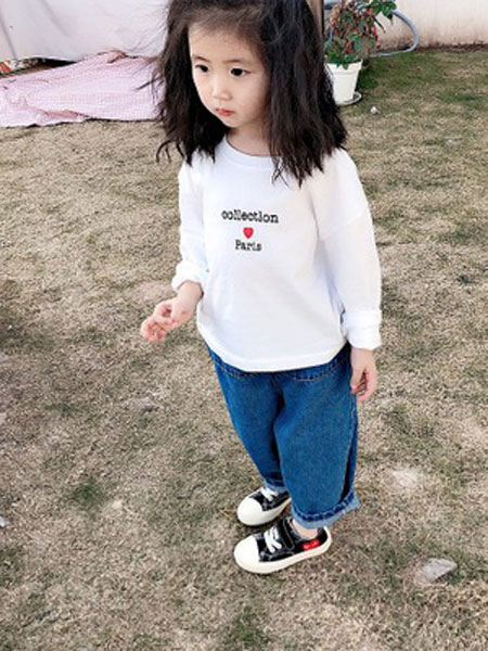 童装品牌2019春夏韩版爱心T恤儿童字母印花打底衫长袖