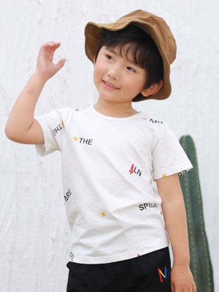 童装品牌2019春夏韩版印花中小童圆领文化衫