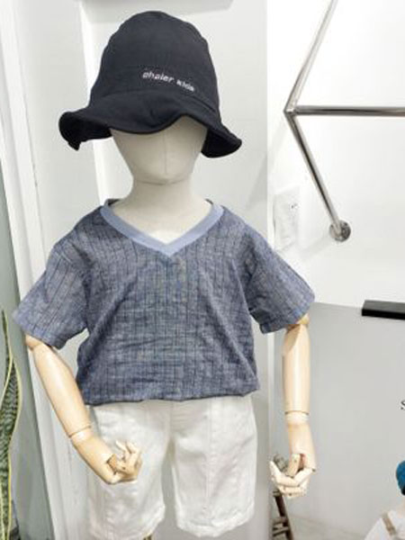 童装品牌2019春夏儿童棉麻短袖V领T恤
