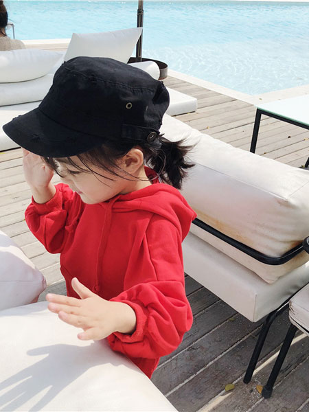 童装品牌2019春季亮色长袖卫衣短裤套装儿童连帽两件套
