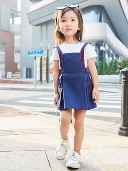 塔哒儿童装品牌2019春夏韩版吊带连衣裙