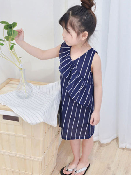 小脑虎童装品牌2019春夏蓝色条纹蕾丝背心裙