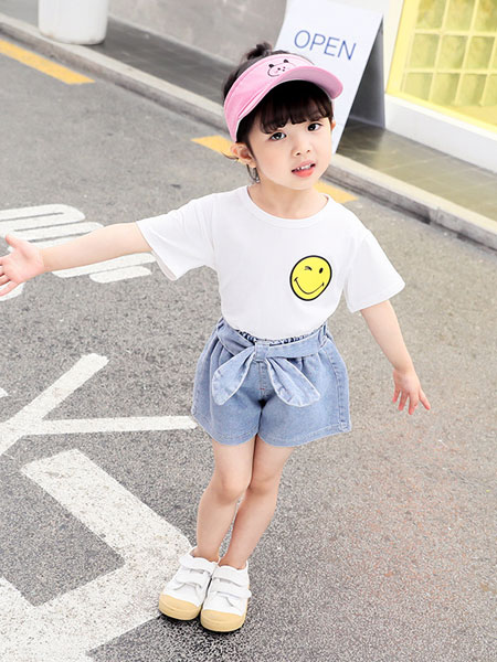 童装品牌2019春夏卡通笑脸短袖T恤