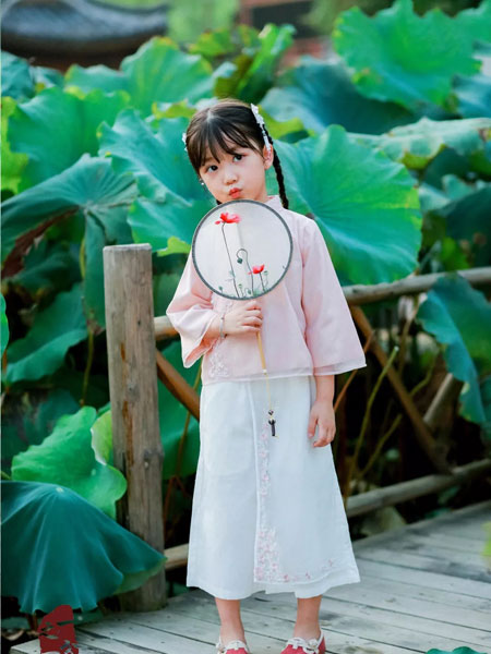 一分之一童装品牌2019春夏中国风衣服复古风民族服装
