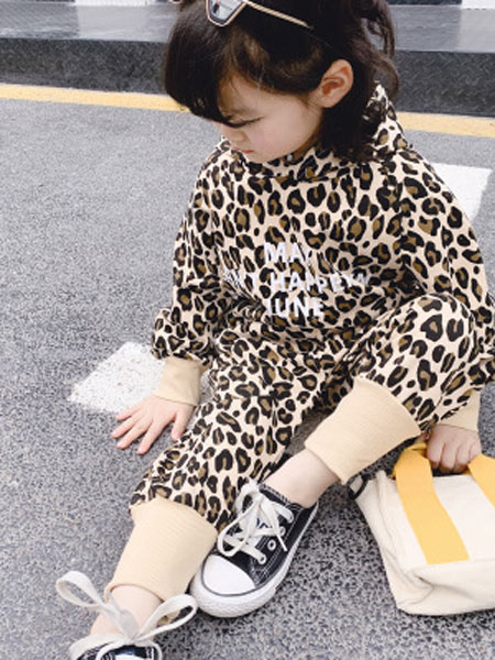 童装品牌2019春夏豹纹长裤套装潮范洋气款长袖两件套