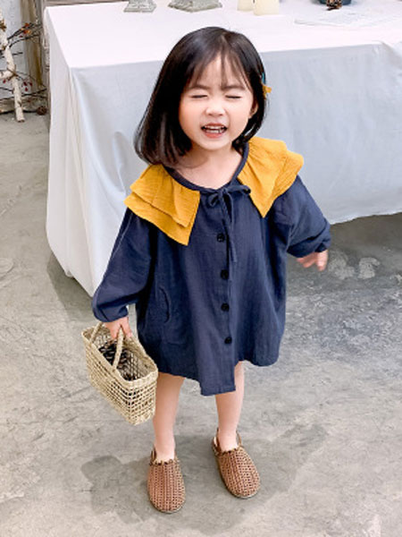 童装品牌2019春夏娃娃领棉麻连衣裙