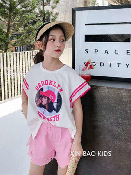 两小无猜童装品牌2019春夏字母印花短袖T恤衫