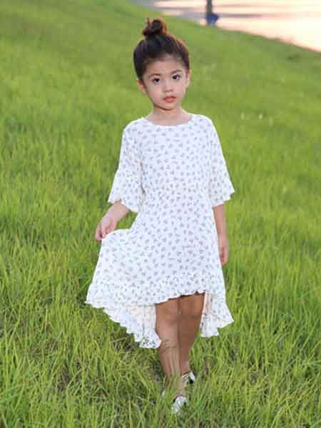 诺麦然NUOMAIRAN童装品牌2019春夏纯色洋气连衣裙
