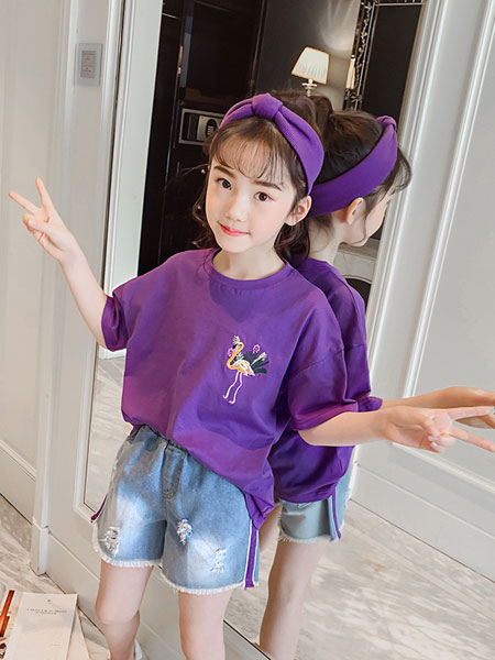童装品牌2019春夏紫鸟刺绣棉T打底衫