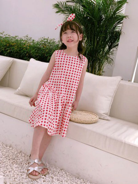 童装品牌2019春夏全棉儿童红方格无袖连衣裙
