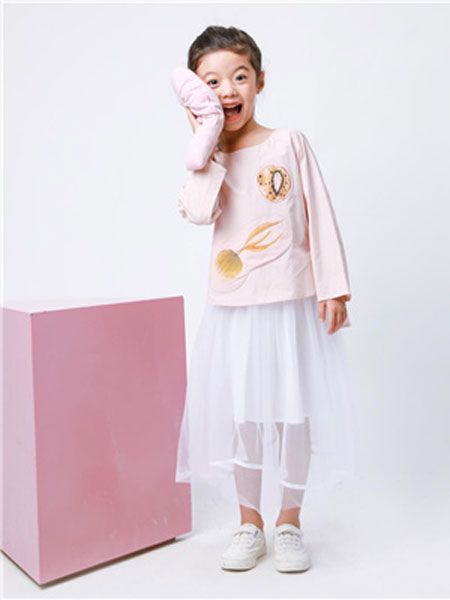童装品牌2019春季粉色长袖T恤