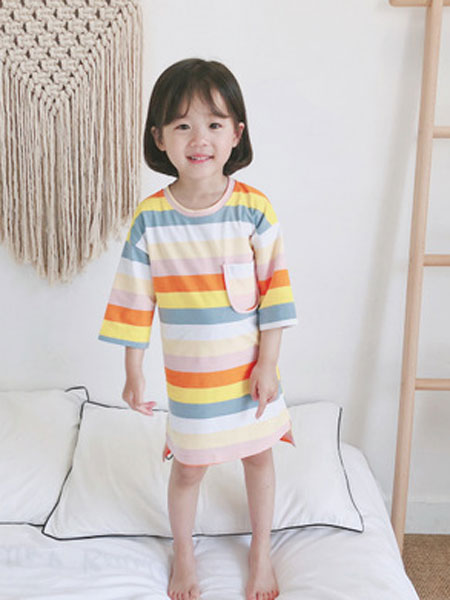 童装品牌2019春夏甜美拼色彩虹裙