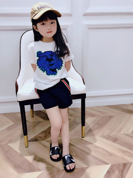 MINI MOON童装品牌2019春夏蓝虎头刺绣纯棉短袖上衣