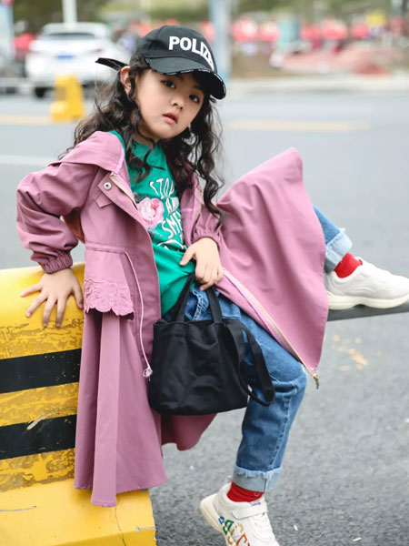童装品牌2019春夏时尚中长款风衣外套
