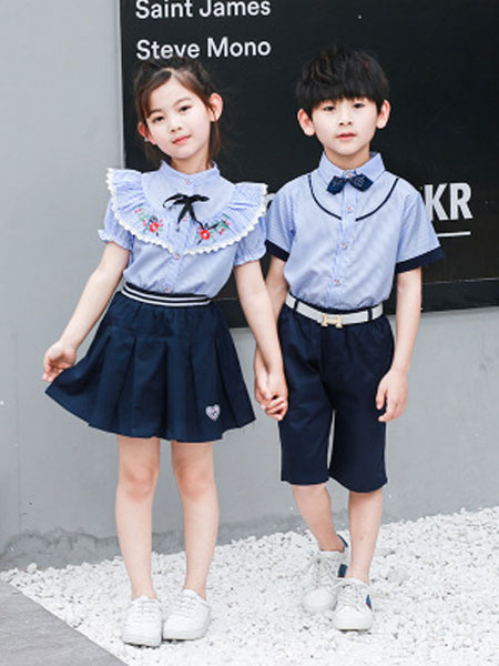 喆思喆童装品牌2019春夏小学生校服班服套装